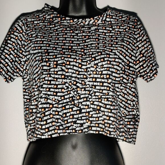 📏Just Do It Crop T Shirt - Picture 1 of 4